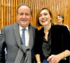 Cela concerne le domaine artistique 
Julie Gayet et son mari François Hollande lors de la 41ème Foire du Livre de Brive dans La Halle Brassens, à Brive-la-Gaillarde, France, le 11 novembre 2023. © Fabien Faure/Bestimage