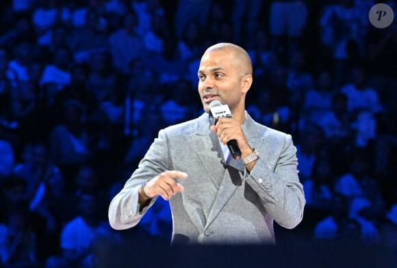 Tony Parker au match de préparation aux Jeux Olympiques Paris 2024 entre la France à la Serbie (67-79) à Decines-Charpieu, France, le 12 juillet 2024. © Frédéric Chambert/Panoramic/Bestimage 