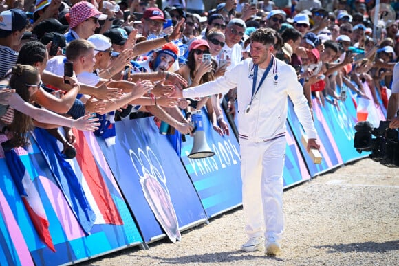 Victor Koretzky médaillé d'argent lors de l'épreuve de cross country de VTT, JO de Paris 2024 le 29 juillet 2024. © Federico Pestellini / DPPI / Panoramic / Bestimage