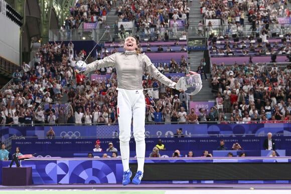 Manon Apithy-Brunet pendant les épreuves de sabre aux Jeux olympiques de Paris 2024 au Grand Palais. © Michael BaucherPanoramic/Bestimage