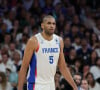 Nicolas Batum est le capitaine de l'équipe de france de basketball
Basketball - JO 2024 - La France remporte son match face au Brésil (78-66) à Lille - Jeux Olympiques 2024 le 27 juillet 2024 - Nicolas Batum (France)