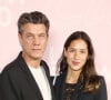 Mais son dernier mariage, avec Line Papin, de 32 ans sa cadette, a été très douloureux...
Marc Lavoine et sa femme Line Papin assistent au photocall Etam Live Show 2020 lors de la semaine de la mode à Paris, le 29 septembre 2020. Jérôme Domine/ABACAPRESS.COM