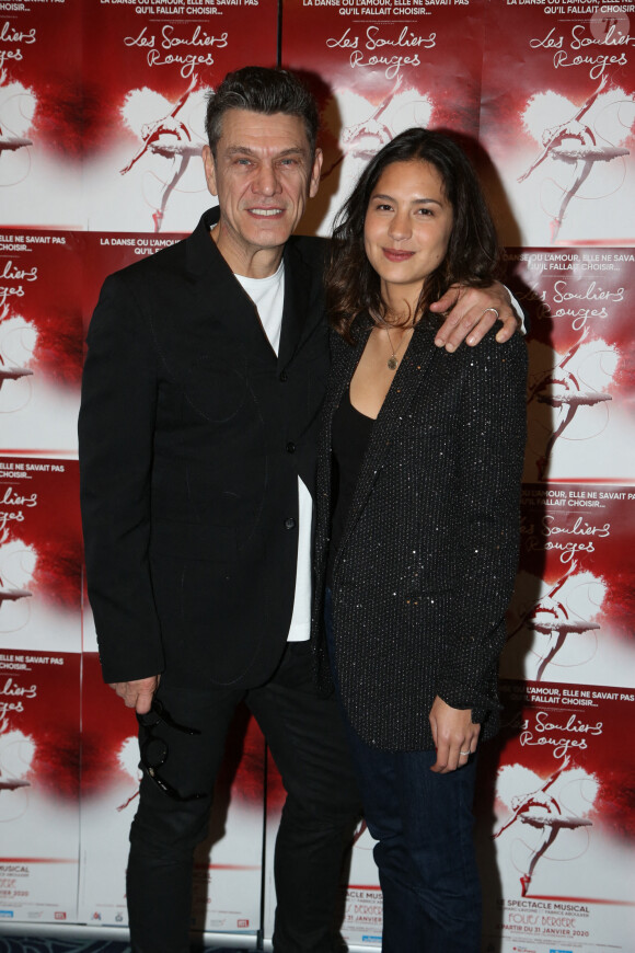 Marc Lavoine et sa compagne Line Papin lors de la générale de presse du spectacle "Les souliers rouges" à Paris, le 4 février 2020. Jérôme Domine/ABACAPRESS.COM