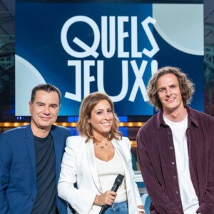 Dans "Quels Jeux !", ils racontent chaque soir la journée des Français aux JO, ainsi que les médailles qu'ils ont obtenues.
Léa Salamé à la tête de "Quelle époque !" sur France 2 pendant les Jeux Olympiques de Paris, avec Laurent Luyat et de Paul de Saint Sernin.