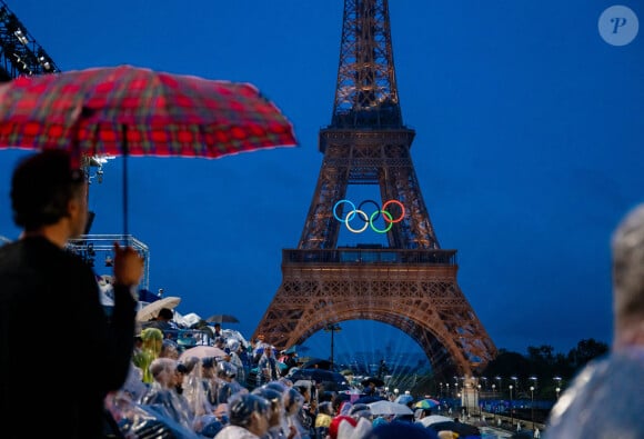 La Tour Eiffel lors de la cérémonie d'ouverture des Jeux Olympiques de Paris 2024 le 26 juillet 2024 à Paris. Vegard Grøtt / Bildbyran/SPUS/ABACAPRESS.COM