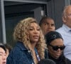 Elle n'a ensuite pas quitté la capitale puisqu'elle a assisté à de nombreuses épreuves avec son mari Alexis Ohanian et leur fille Olympia. 
Serena Williams - Célébrités assistent à la finale du 100 m femme au Stade de France à Saint Denis lors des Jeux Olympiques de Paris2024 (JO) le 3 aout 2024. © Perusseau-Jacovides-Bestimage