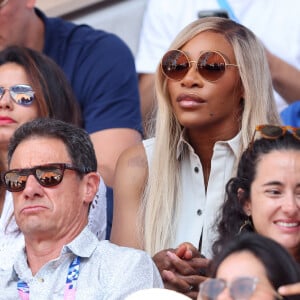 Serena Williams en tribunes de l'épreuve de tennis opposant Novak Djokovic à Rafael Nadal lors des Jeux Olympiques de Paris 2024 (JO) à Roland Garros, à Paris, France, le 29 juillet 2024. © Jacovides-Perusseau/Bestimage