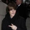 Justin Bieber se rend sur le plateau du Late Show de David Letterman, à New York, le mardi 23 mars.