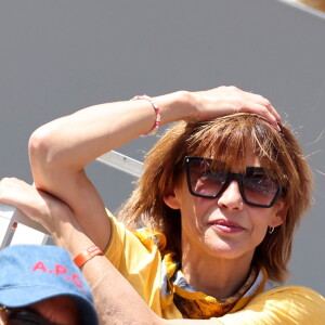 Sophie Marceau - Célébrités dans les tribunes de la finale homme des Internationaux de France de tennis de Roland Garros 2024 à Paris le 9 juin 2024. © Jacovides-Moreau/Bestimage