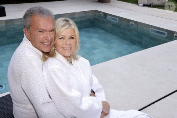 Exclusif - Richard Sanderson et sa femme Sylvie lors de l'enregistrement de l'émission "La piscine de Jordan de Luxe" à Paris, le 26 juin 2024. © Cédric Perrin/Bestimage