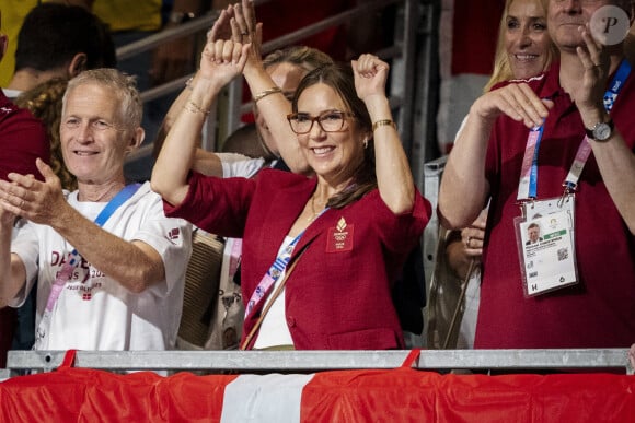 La reine Mary est présente lors de la victoire de l'équipe danoise de handball féminin sur la Suède dans le tournoi olympique à Paris Sud Arena 6 à Paris, France, mardi 30 juillet 2024. Photo par Mads Claus Rasmussen/Ritzau Scanpix/ABACAPRESS.COM