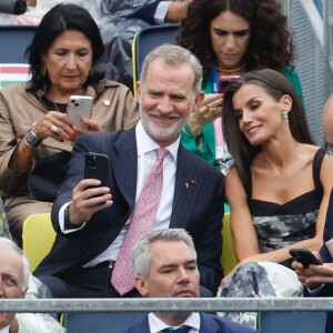 Felipe et Letizia sont aussi venus d'Espagne pour encourager leur équipe...La famille royale espagnole aux JO de Paris@Instagram casarealdeespana