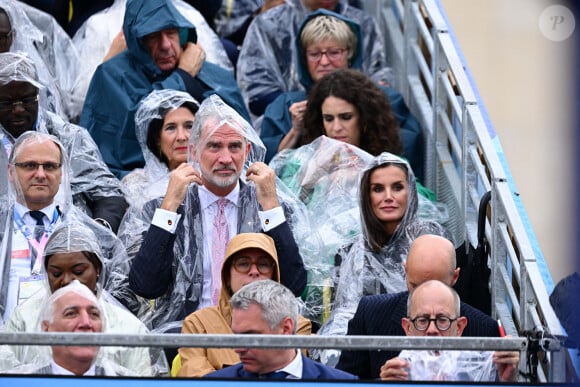 Le roi Felipe VI d'Espagne et Letizia Ortiz lors de la cérémonie d'ouverture des Jeux Olympiques de Paris 2024, le 26 juillet 2024 à Paris, France. Photo par Baptiste Fernandez/Icon Sport/ABACAPRESS.COM