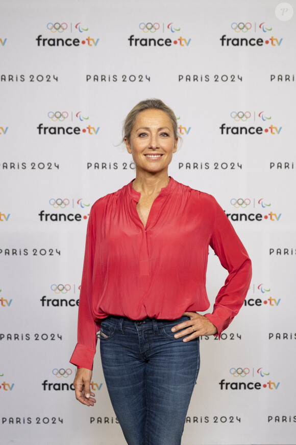 Anne Sophie Lapix lors de la présentation des journalistes et chroniqueurs de France Télévisions pour les Jeux Olympiques 2024 au musée de l'Homme à Paris, le 11 juin 2024. © Pierre Perusseau / Bestimage 