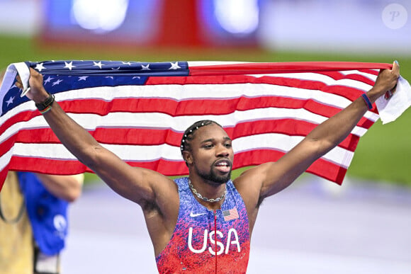 Noah Lyles - Célébrités assistent à la finale homme du 100m au Stade de France lors des Jeux Olympiques de Paris2024 (JO) le 4 aout 2024. © Perusseau-Jacovides/Bestimage