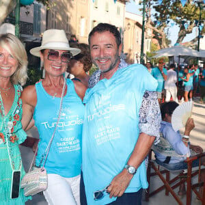 Pascale Perez, Laurence Jenkell, Bernard Montiel à la Pétanque Turquoise sur la Place des Lices à Saint-Tropez, au profit de l'association "Soleil d'Enfance", le 11 août 2024