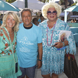 Pascale Perez, Chico, Zize à la Pétanque Turquoise sur la Place des Lices à Saint-Tropez, au profit de l'association "Soleil d'Enfance", le 11 août 2024