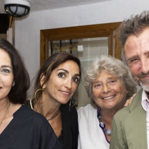 Exclusif - Cristiana Réali, Isabelle Regourd, Jacqueline Franjou, Alexandre Brasseur - Personnalités au spectacle "Simone Veil, Les combats d'une effrontée" lors du 40ème Festival de Ramatuelle. Le 4 août 2024 © Cyril Bruneau / Festival de Ramatuelle / Bestimage 