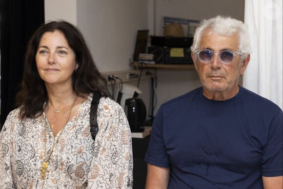 Exclusif - Cristiana Réali, Michel Boujenah - Vernissage de l'exposition "Simone Veil, l'immortelle" par Micheline Pelletier-Decaux lors du 40ème Festival de Ramatuelle. Le 4 août 2024 © Cyril Bruneau / Festival de Ramatuelle / Bestimage 