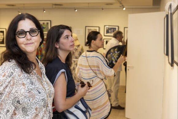 Exclusif - Cristiana Réali, Pauline Susini - Vernissage de l'exposition "Simone Veil, l'immortelle" par Micheline Pelletier-Decaux lors du 40ème Festival de Ramatuelle. Le 4 août 2024 © Cyril Bruneau / Festival de Ramatuelle / Bestimage 