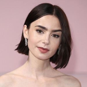 Lily Collins à l'avant-première de la première partie de la saison 4 de la série "Emily in Paris" à Los Angeles, le 14 août 2024