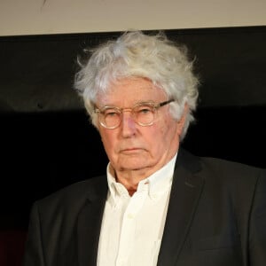 "En deux mots si je devais définir Jean Jacques ce serait la ténacité, son inventivité et la joie de vivre, la joie de faire du cinéma."
Jean-Jacques Annaud reçoit la médaille de la ville de Vincennes - Festival de Vincennes "Au dela de l' écran" le 19 Novembre 2023.