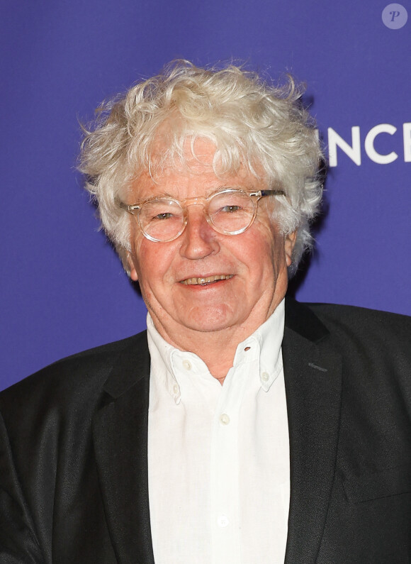 "La façon d'être en osmose avec lui c'est absolument merveilleux parce qu'on partage tout, on parle par signes"
Jean-Jacques Annaud - Festival de Vincennes "Au dela de l' écran" le 19 Novembre 2023.