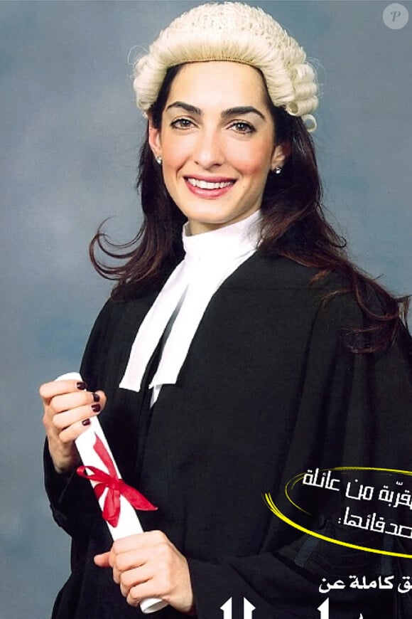 D'autant plus que leur mère, Amal Clooney, est une avocate elle aussi très sollicitée !
L'hebdomadaire féminin saoudien "Laha", basé à Beyrouth, publie une photo non datée de la fiancée de George Clooney, Amal Alamuddin, portant une perruque, comme cela se fait habituellement au Royaume-Uni, lors de la remise de son diplôme d'avocate. Crédit obligatoire Laha Magazine/Balkis Press/ABACAPRESS.COM