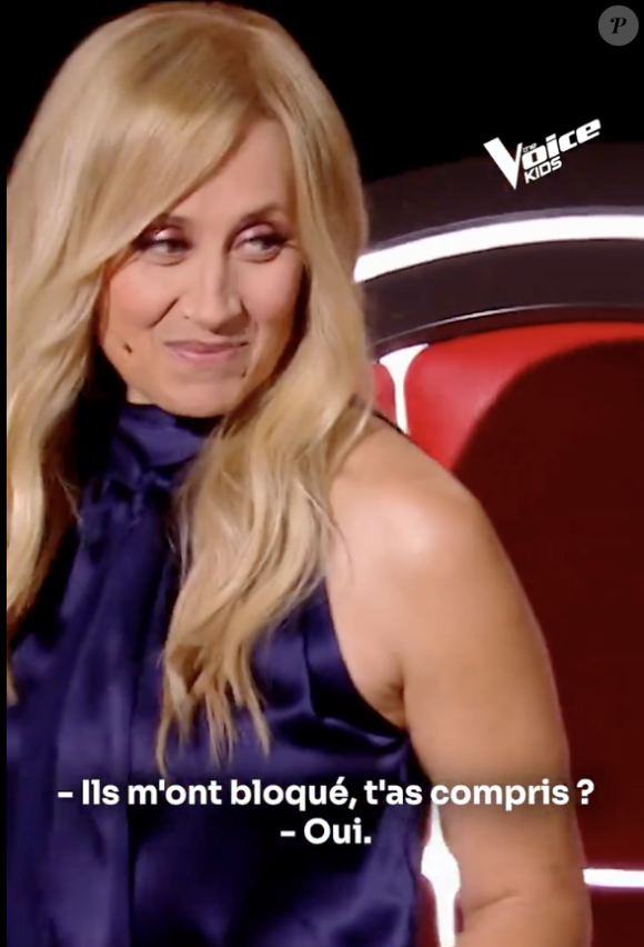 Gênée, Lara Fabian est alors désignée par les deux autres jurés comme étant la personne ayant bloqué Patrick Fiori. 
The Voice Kids, TF1