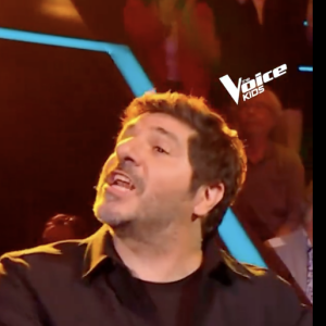 "Eh ouais eh ouais il peut te raconter l'histoire regarde où je suis moi..." répond très agacé Patrick Fiori. 
The Voice Kids, TF1