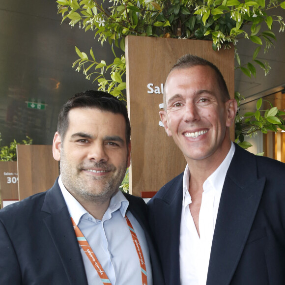 Exclusif - Matthieu Lartot et Imanol Harinordoquy (joueur de rugby) - Plateau de France Télévision lors des Internationaux de France de Tennis de Roland Garros 2024 - Jour 2 à Paris le 27 Mai 2024. © Bertrand Rindoff / Bestimage