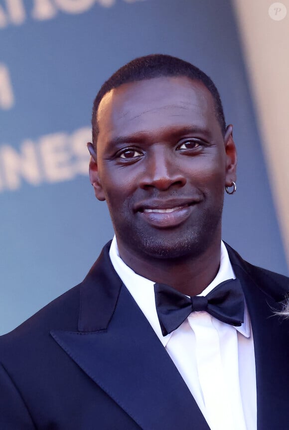 Omar Sy - Montée des marches pour la cérémonie de clôture du 77ème Festival International du Film de Cannes au Palais des Festivals à Cannes. Le 25 mai 2024 © Jacovides-Moreau / Bestimage