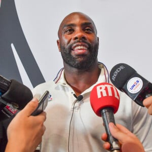 Teddy Riner fête ses deux médailles d'Or au Club France, Parc de la Villette, lors des Jeux Olympiques Paris 2024 le 4 août 2024. © Alexandre Fay / Pixplanete / Bestimage