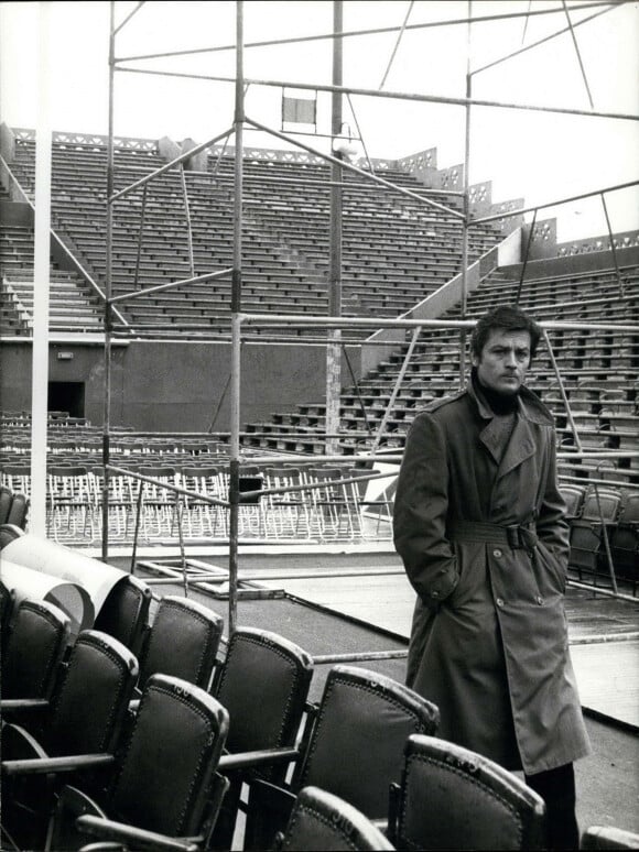 Alain Delon à Roland-Garros, le 28 septembre 1973 -  Photo par Keystone Press Agency/ZUMA Wire/ABACAPRESS.COM