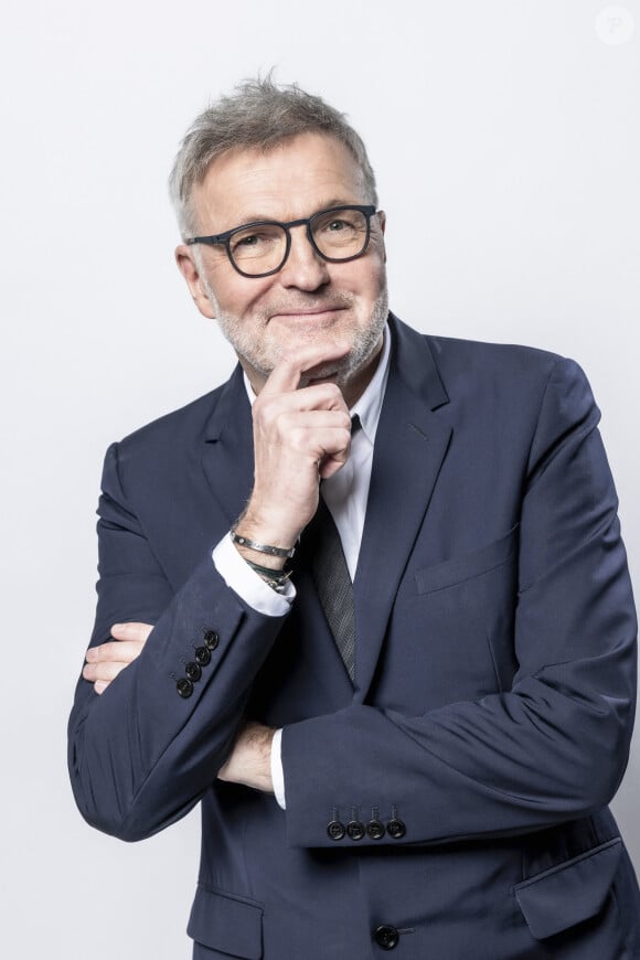 Exclusif - Laurent Ruquier - Studio - Enregistrement de l'émission "La chanson secrète", présentée par N.Aliagas et diffusée le 29 décembre sur TF1 © Guillaume Gaffiot-Cyril Moreau / Bestimage