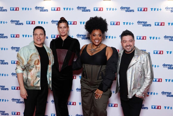 Jean-Marc Généreux, Fauve Hautot, Mel Charlot, Chris Marques - Photocall pour le lancement de la nouvelle saison de l'émission "Danse avec les stars 2024 (DALS)" à la Tour TF1 à Boulogne-Billancourt. Le 25 janvier 2024 © Christophe Clovis / Bestimage