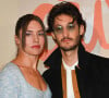 Pierre Niney complice et bronzé avec Natasha Andrews
Natasha Andrews et son mari Pierre Niney - Avant-première du film "Les Bad Guys" au cinéma Publicis à Paris.  © Coadic Guirec / Bestimage