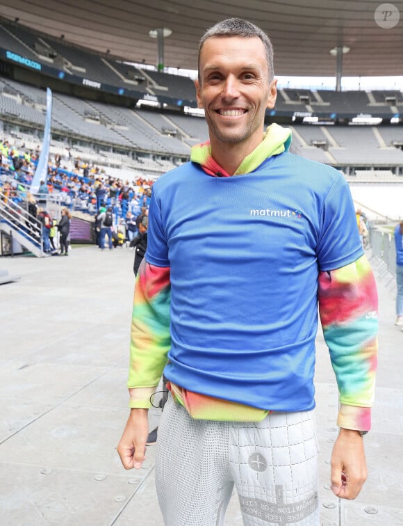 Alexis Hanquinquant, triathlète handisport - People à l'opération Journée d'évasion de l'association Premiers de cordée au Stade de France à Paris le 12 avril 2023. © Jonathan Rebboah / Panoramic / Bestimage