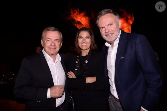 Alain Weill et sa femme Sylvie, Eric Brunet - Pour célébrer l'anniversaire de sa Maison, Nathalie Blanc réunissait, ce vendredi, les amis de la marque pour assister à un événement exclusif au Café de l'Homme, face à la Tour Eiffel. © Bellak - Perusseau / Bestimage