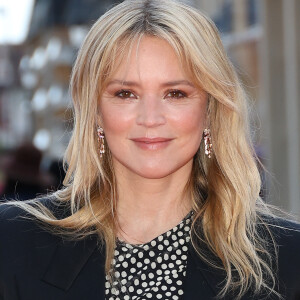 A tout juste 47 ans, Virginie Efira est une femme épanouie ! Son travail la comble, et au sein de sa vie privée, tout lui sourit aussi.
Virginie Efira au tapis rouge du 38ème festival du film de Cabourg, France. Les Journées romantiques du 38ème Festival du film de Cabourg (Calvados) © Coadic Guirec/Bestimage