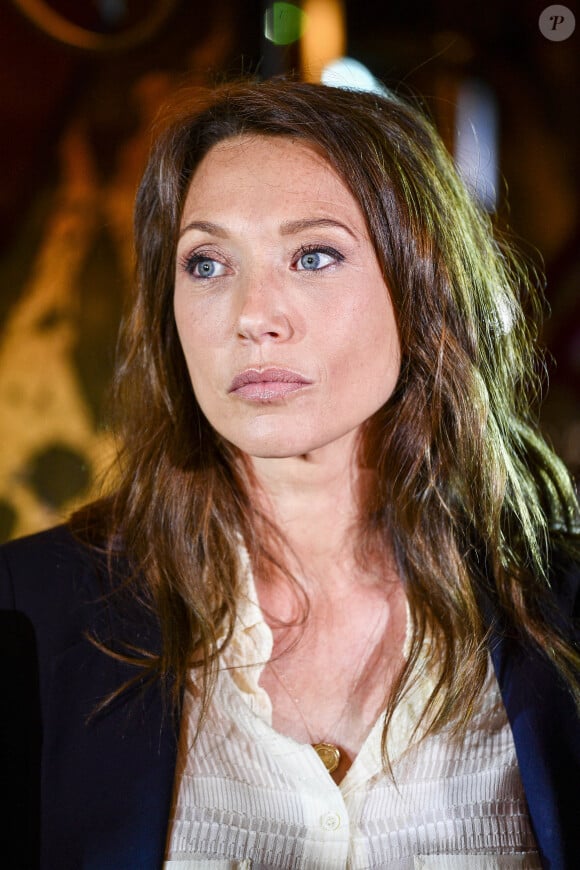 Laura Smet - Remise du prix littéraire "La Closerie des Lilas" à la Closerie des Lilas à Paris le 12 avril 2022.