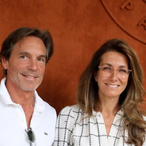 Nicolas Vix et sa compagne Anne-Claire Coudray au village (jour 13) lors des Internationaux de France de Tennis de Roland Garros 2022 à Paris, France, le 3 juin 2022. © Dominique Jacovides/Bestimage  Celebs at the village (Day 13) during the 2022 French Tennis Open at Roland Garros in Paris, France, on june 3, 2022. 