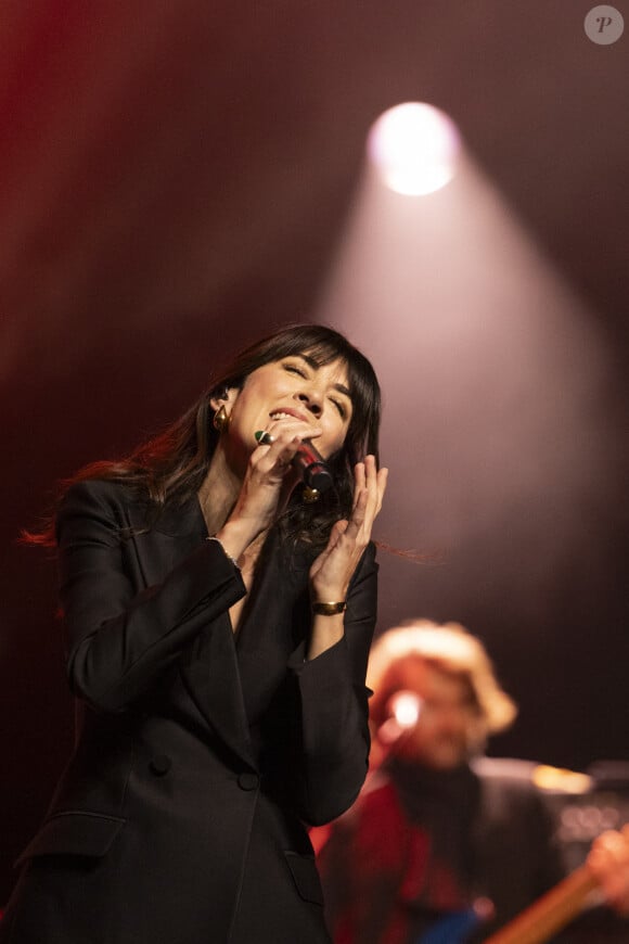 Nolwenn Leroy au concert du gala des 20 ans de la fondation Recherche Alzheimer "2 générations chantent pour la 3ème" à l'Olympia à Paris le 18 mars 2024. © Cyril Moreau / Bestimage 