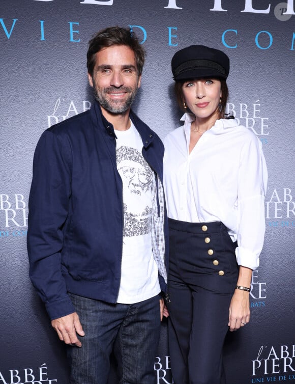 Nolwenn Leroy a évoqué l'année passée la rentrée scolaire de son fils qui arrivait alors en CP. 
Arnaud Clément et Nolwenn Leroy lors de l'avant-première du film "L'Abbé Pierre - Une vie de combats" au cinéma UGC Normandie à Paris