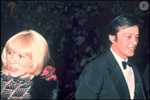 Mireille Darc et Alain Delon au gala de l'Union.