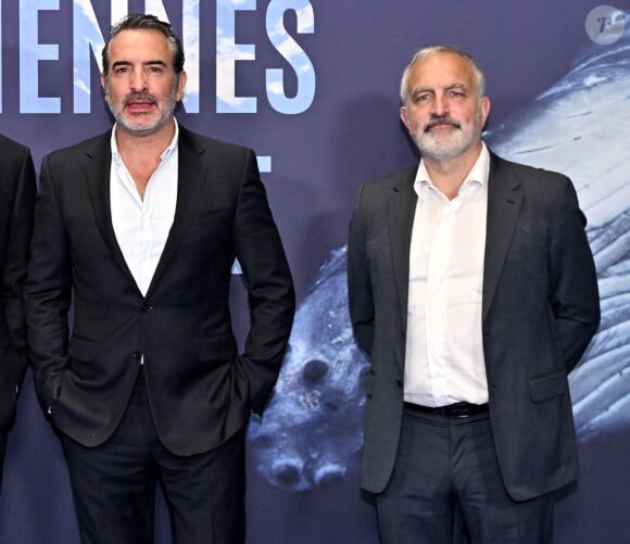 Jean Dujardin et son frère Marc Dujardin, producteur du film durant l'avant première mondiale au Grimaldi Forum à Monaco, le 9 février 2023, du film "Les gardiennes de la planète" réalisé par Jean-Albert Lièvre et raconté par J.Dujardin. © Bruno Bebert / Bestimage 