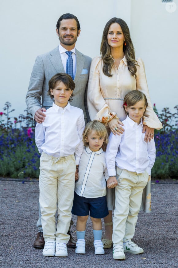 Le prince Carl Philip, la princesse Sofia, le prince Alexander, le prince Gabriel, le prince Julian - Rendez-vous avec la famille royale de Suède au palais Solliden sur l'île de Oland, à l'occasion du 47ème anniversaire de la princesse héritière. Le 14 juillet 2024  