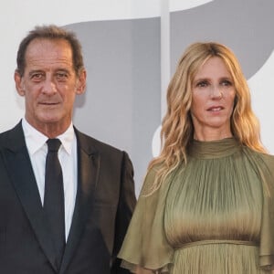 Vincent Lindon, Sandrine Kiberlain et Stéphane Brize lors du 78ème Festival International du Film de Venise le 10 septembre 2021 à Venise, Italie.