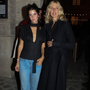 Sandrine Kiberlain et sa fille Suzanne Lindon au défilé et l'aftershow Jacquemus lors de la Fashion Week Printemps/Ete 2018 de Paris au musée National Picasso à Paris, France, le 25 septembre 2017. © CVS-Veeren/Bestimage 