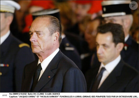 Jacques Chirac et Nicolas Sarkozy - Funérailles à Loriol (Drome) des pompiers tués par un octogénaire lors d'un accident de la route.